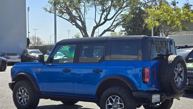 2025 Ford Bronco Badlands