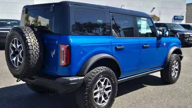 2025 Ford Bronco Badlands