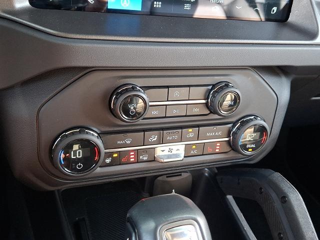2025 Ford Bronco - $53,477
