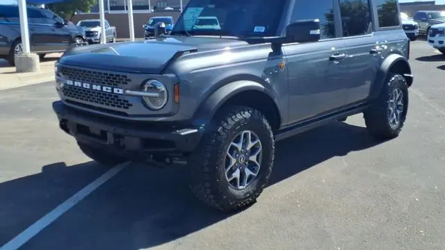 2025 Ford Bronco Badlands