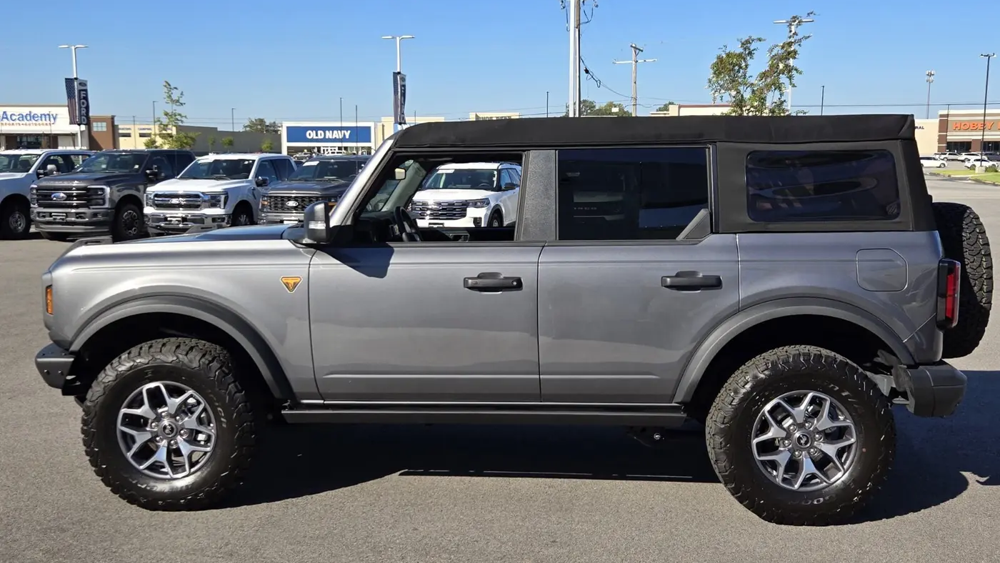 2024 Ford Bronco Badlands