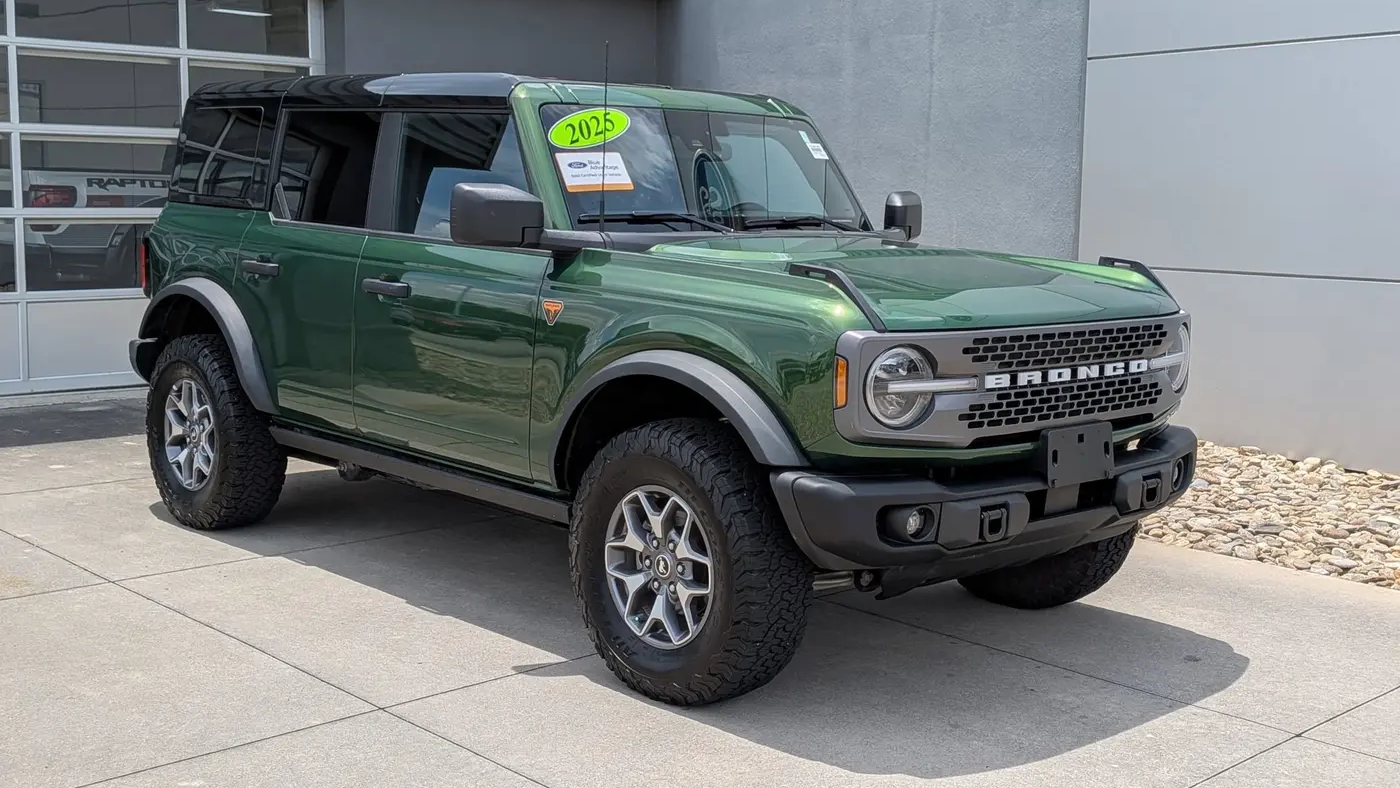2025 Ford Bronco Badlands