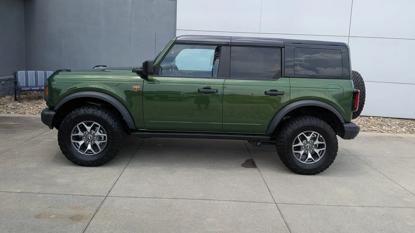 2025 Ford Bronco Badlands