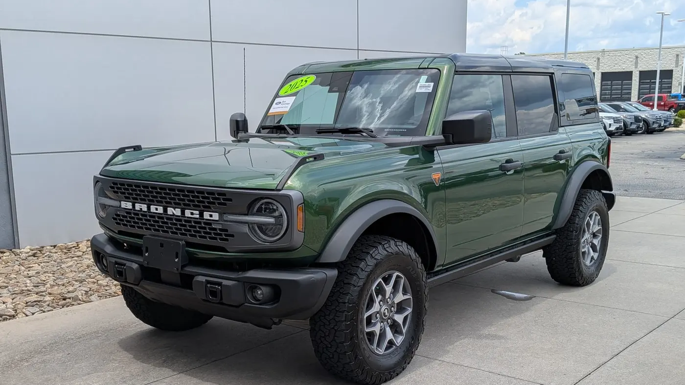 2025 Ford Bronco Badlands