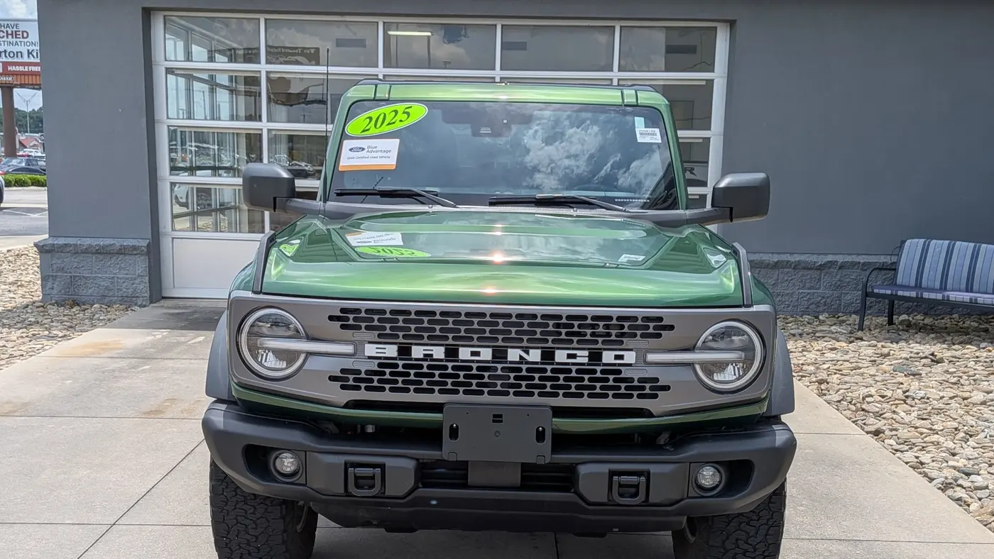 2025 Ford Bronco Badlands