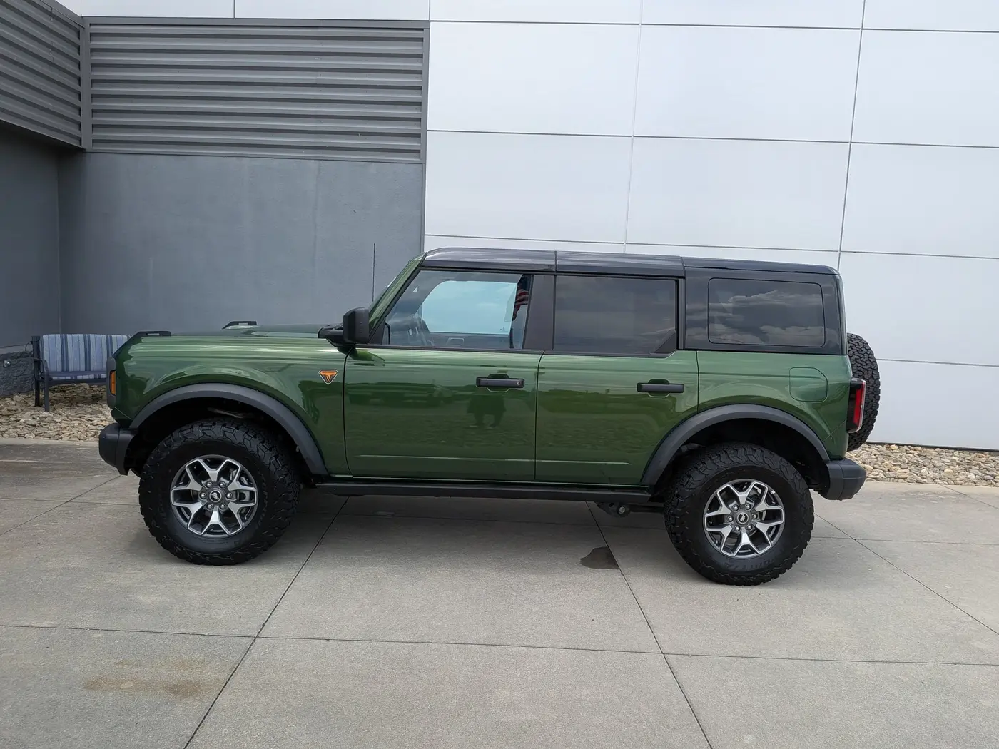 2025 Ford Bronco - $49,997