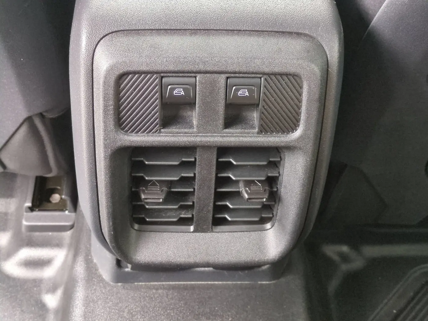 2025 Ford Bronco - $52,874