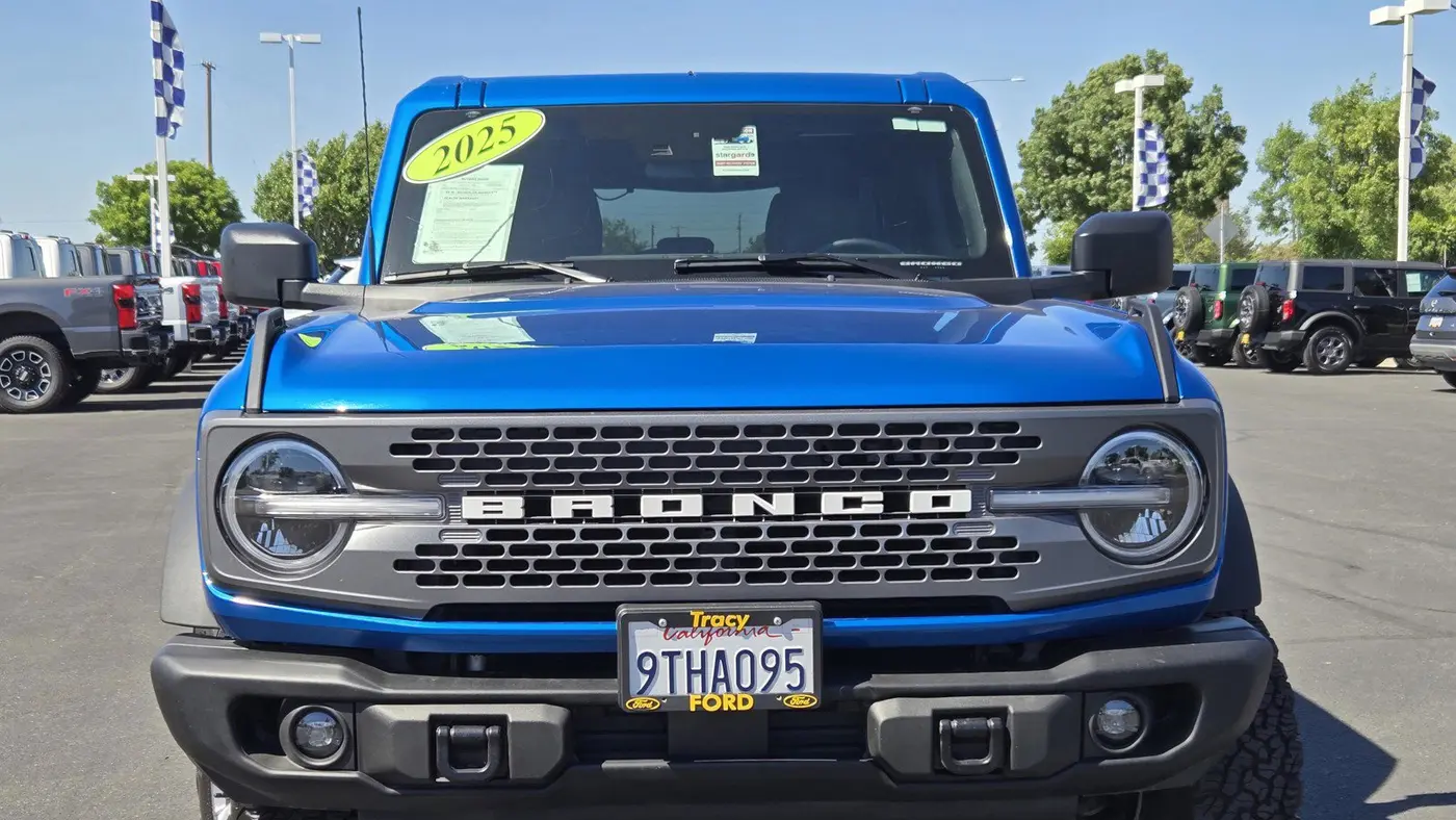 2025 Ford Bronco Badlands