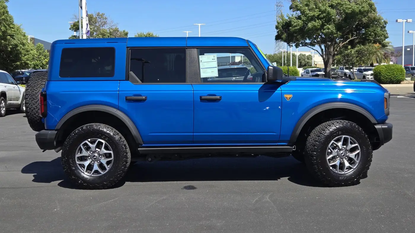 2025 Ford Bronco Badlands
