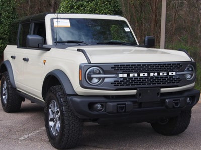 2025 Ford Bronco 4X4 Badlands 4DR SUV