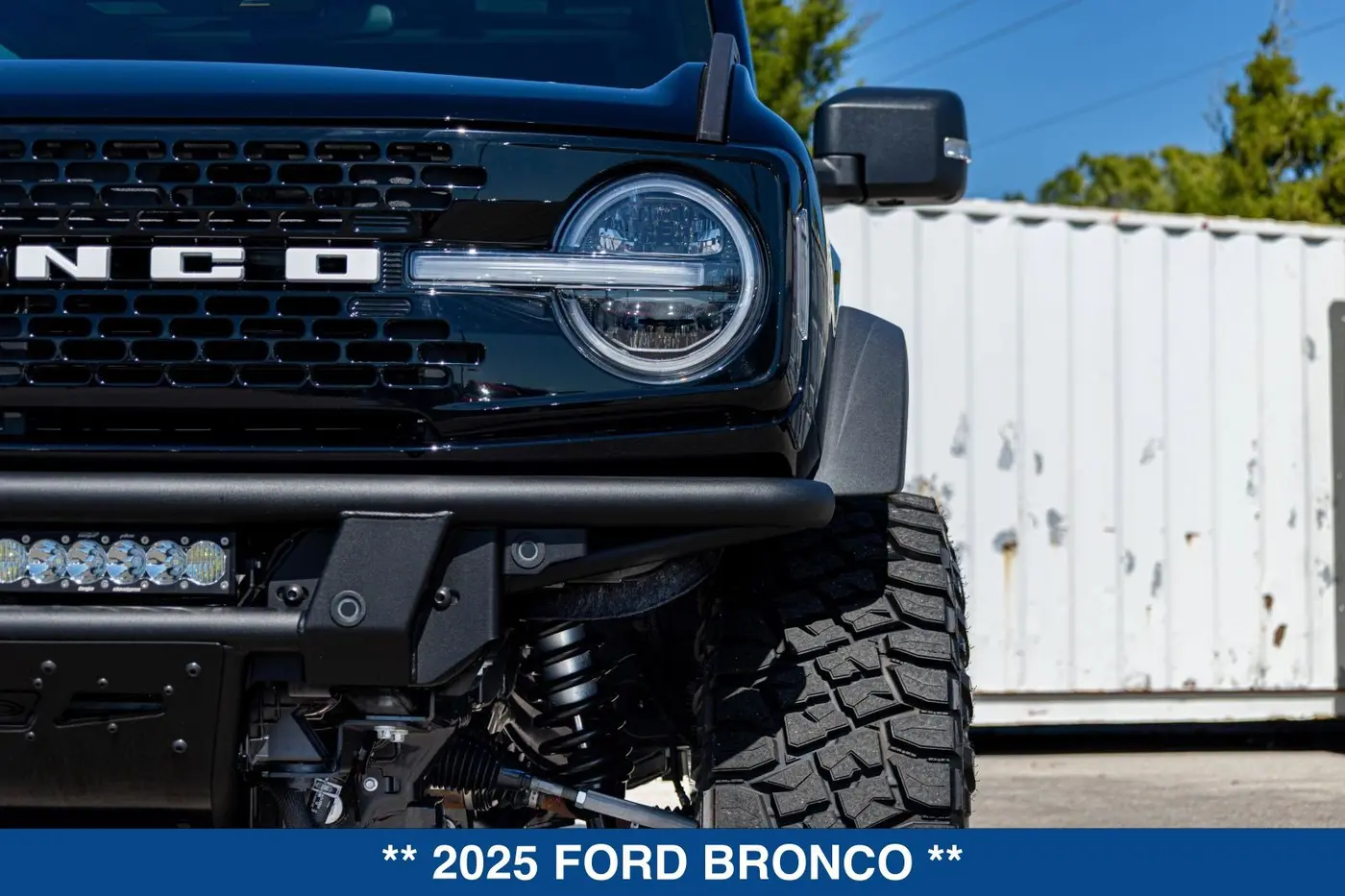 2025 Ford Bronco - $73,299