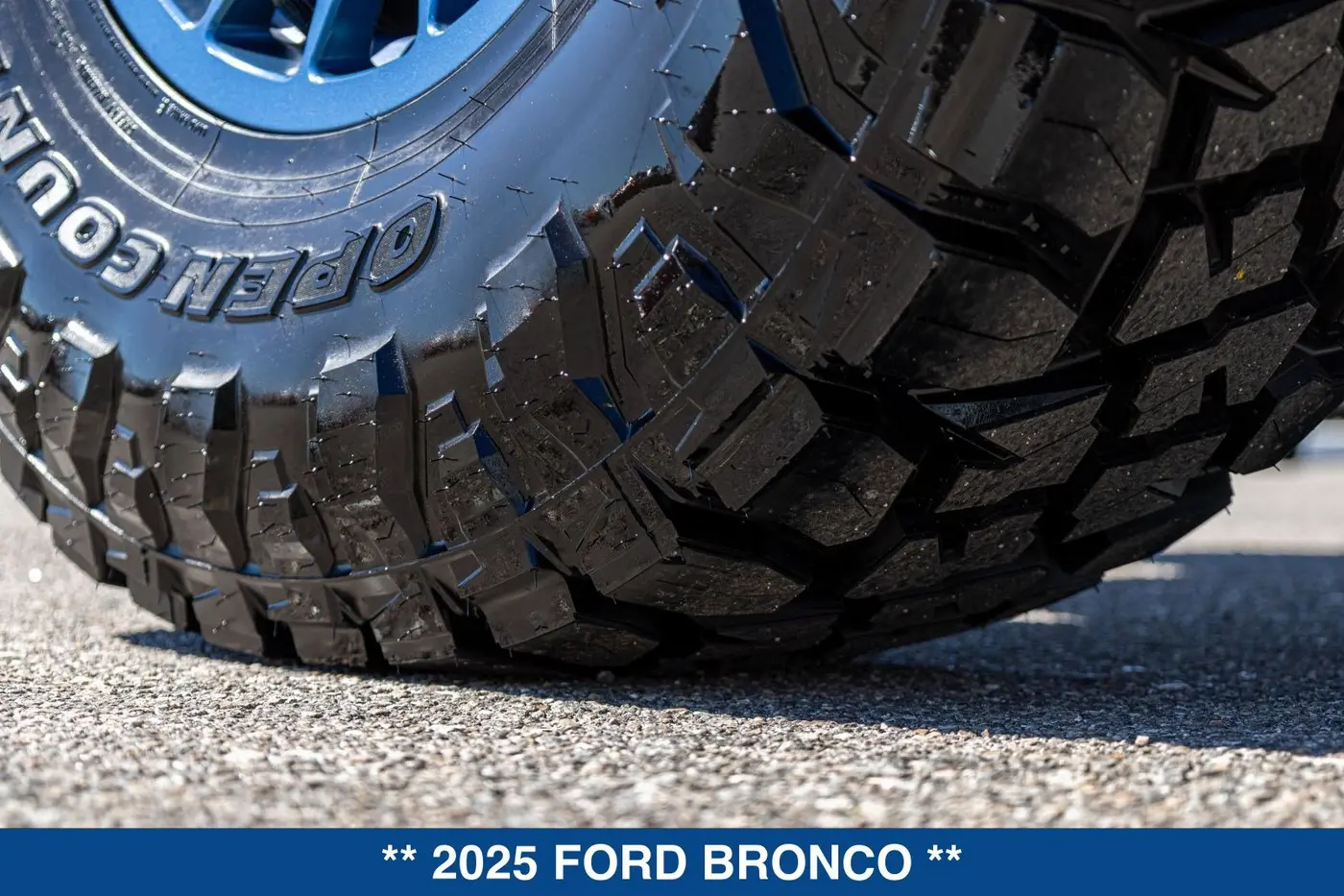 2025 Ford Bronco - $73,299