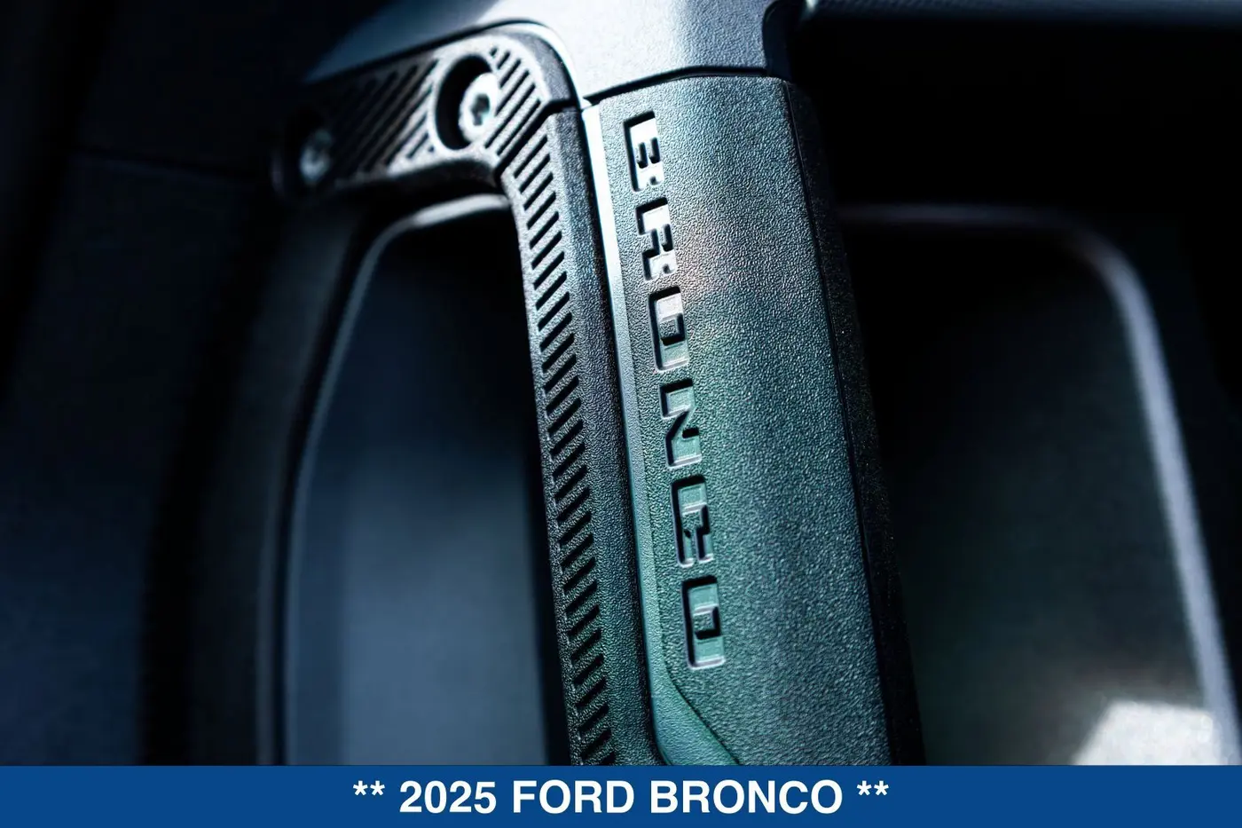 2025 Ford Bronco - $73,299