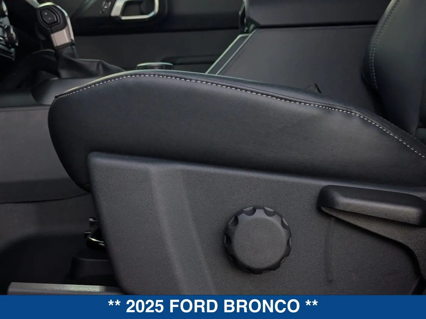 2025 Ford Bronco - $73,299