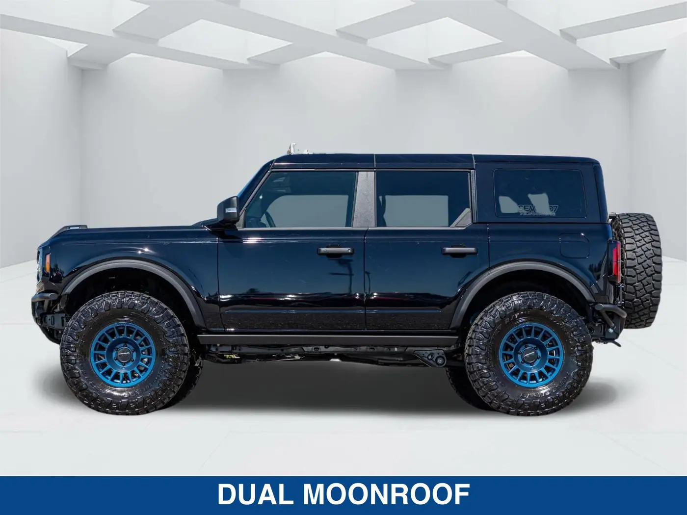 2025 Ford Bronco - $73,299