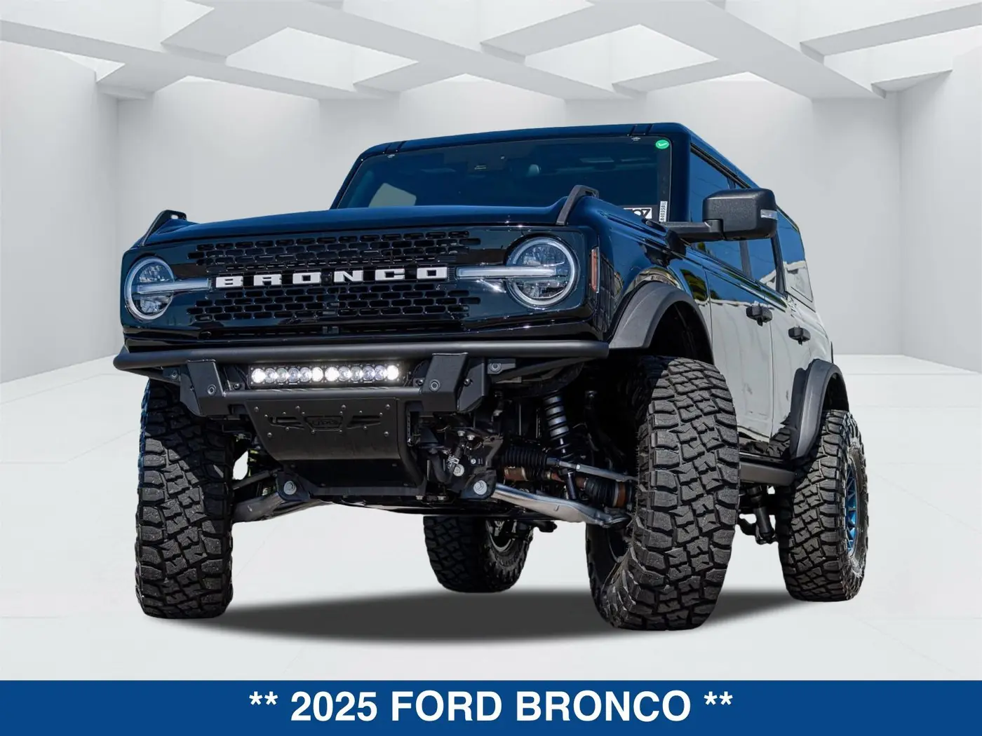 2025 Ford Bronco - $73,299