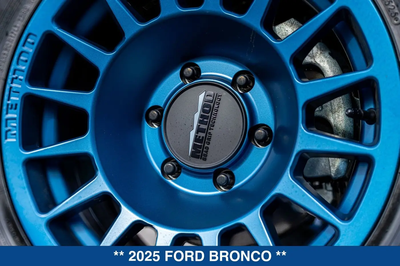 2025 Ford Bronco - $73,299