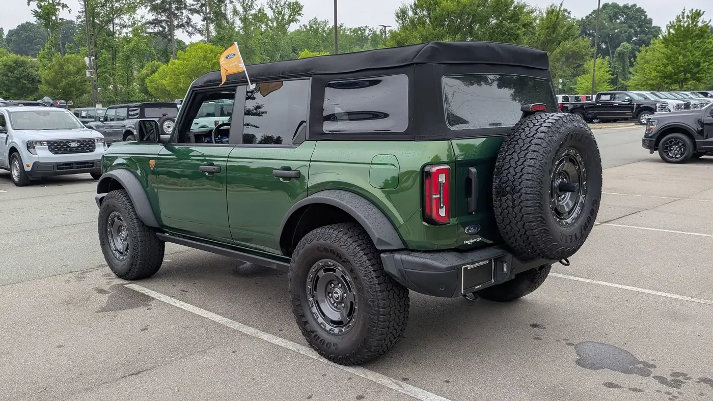 2025 Ford Bronco Badlands