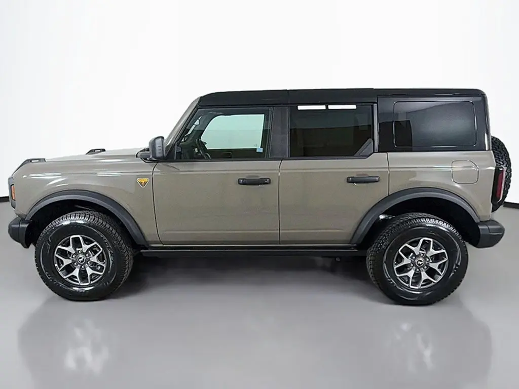2025 Ford Bronco - $44,999