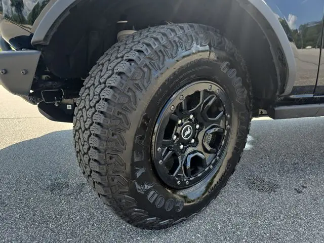 2025 Ford Bronco - $50,980