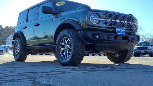 2025 Ford Bronco Badlands