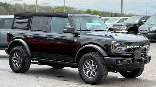 2025 Ford Bronco Badlands