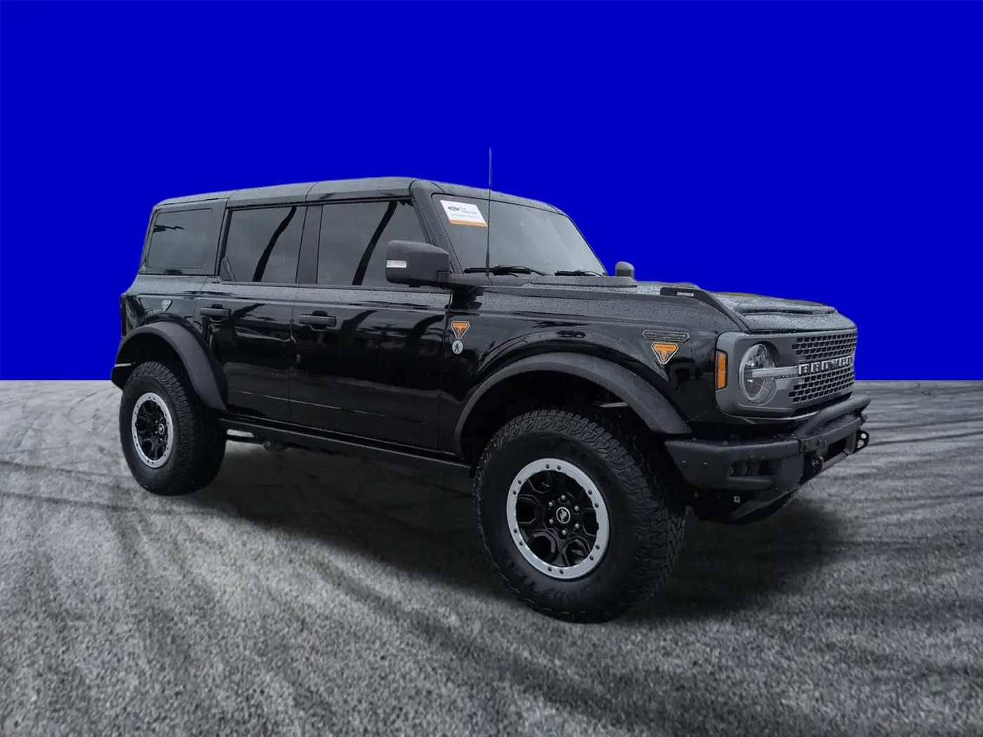 2025 Ford Bronco - $52,743