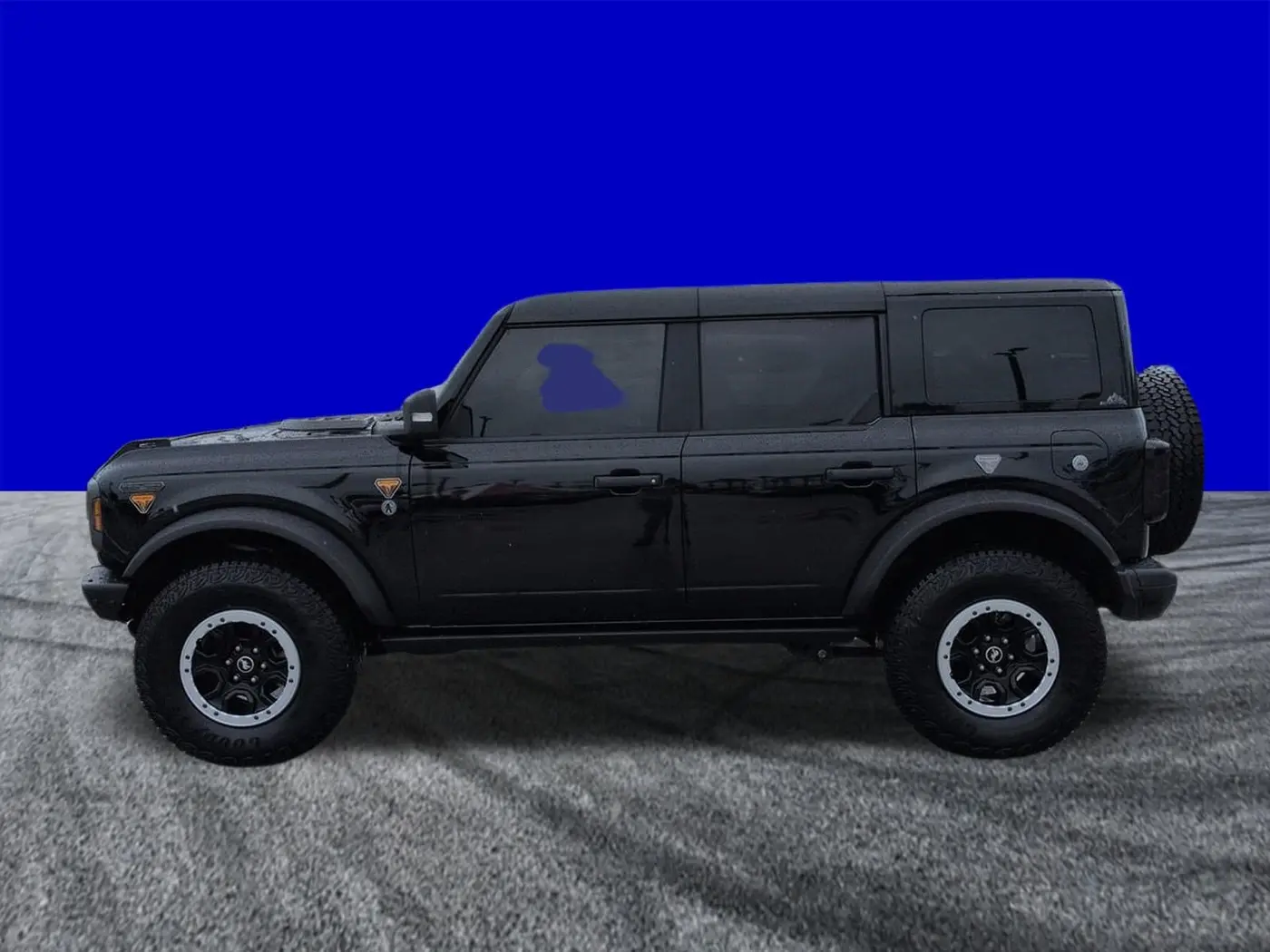 2025 Ford Bronco - $52,743