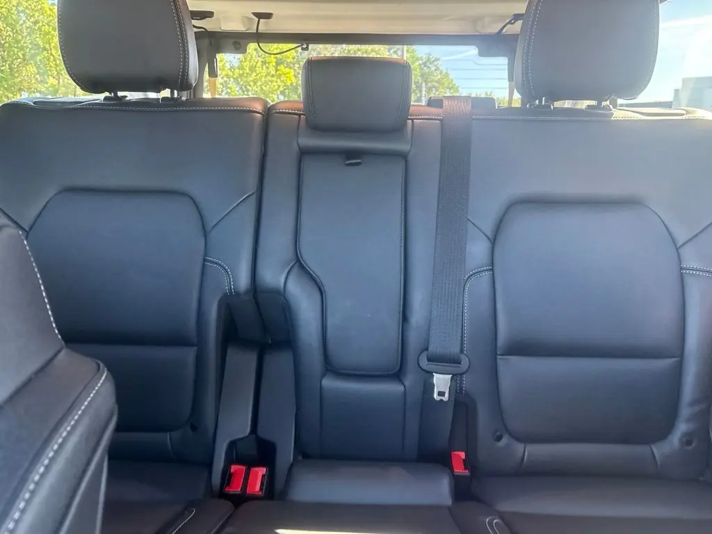 2025 Ford Bronco - $50,999