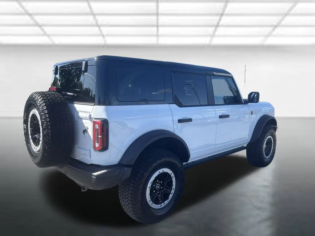 2025 Ford Bronco - $50,999