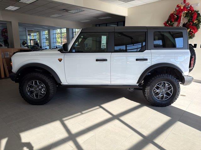 2025 Ford Bronco - $51,400
