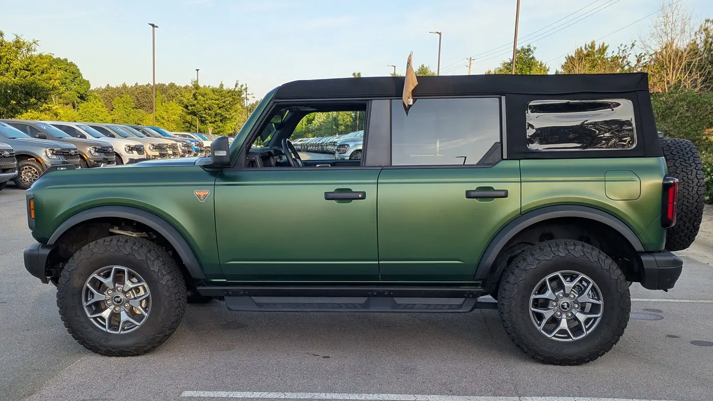 2025 Ford Bronco Badlands
