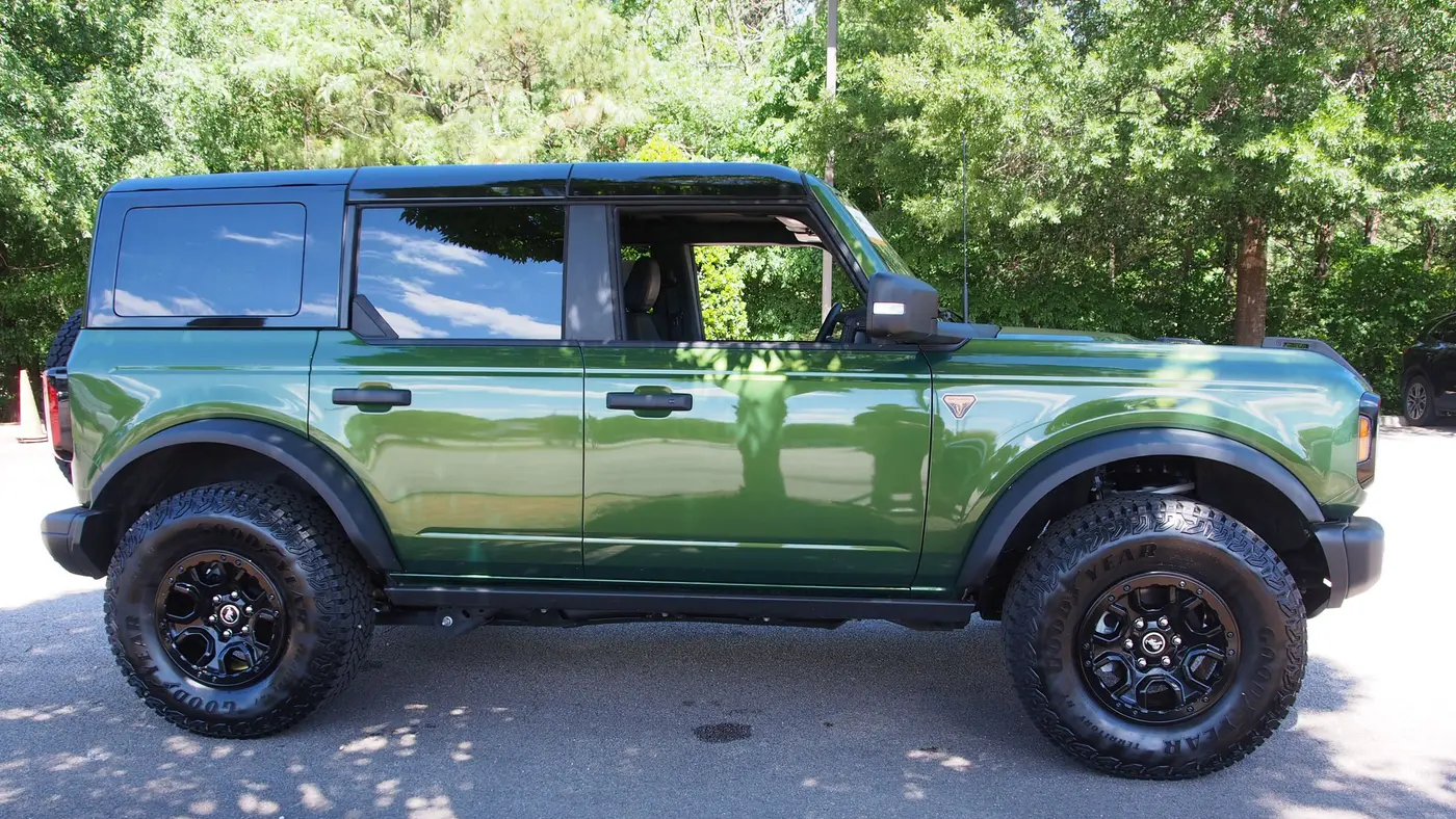 2025 Ford Bronco Badlands