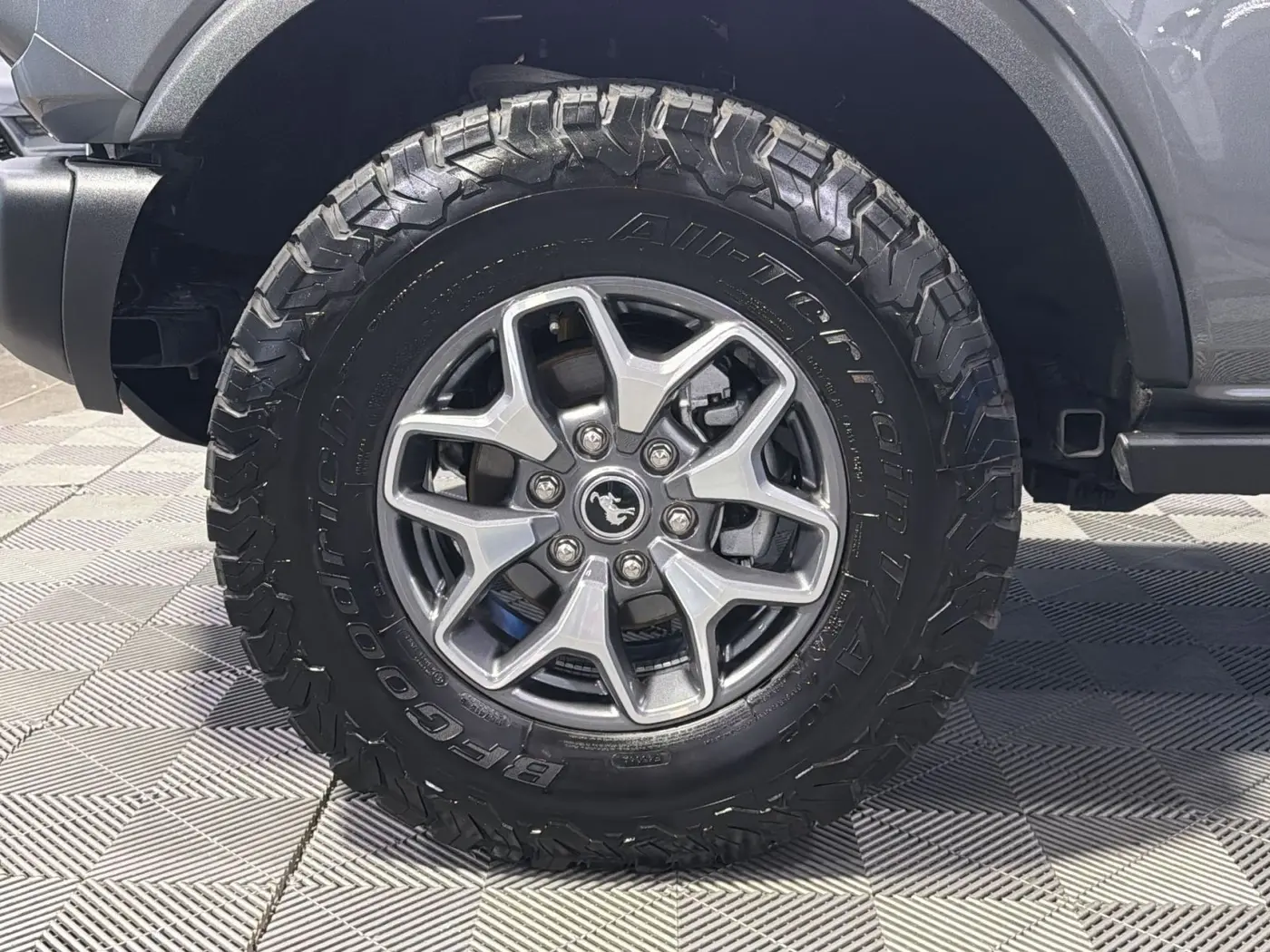 2025 Ford Bronco - $44,000