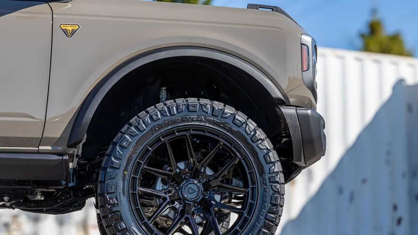 2025 Ford Bronco Badlands
