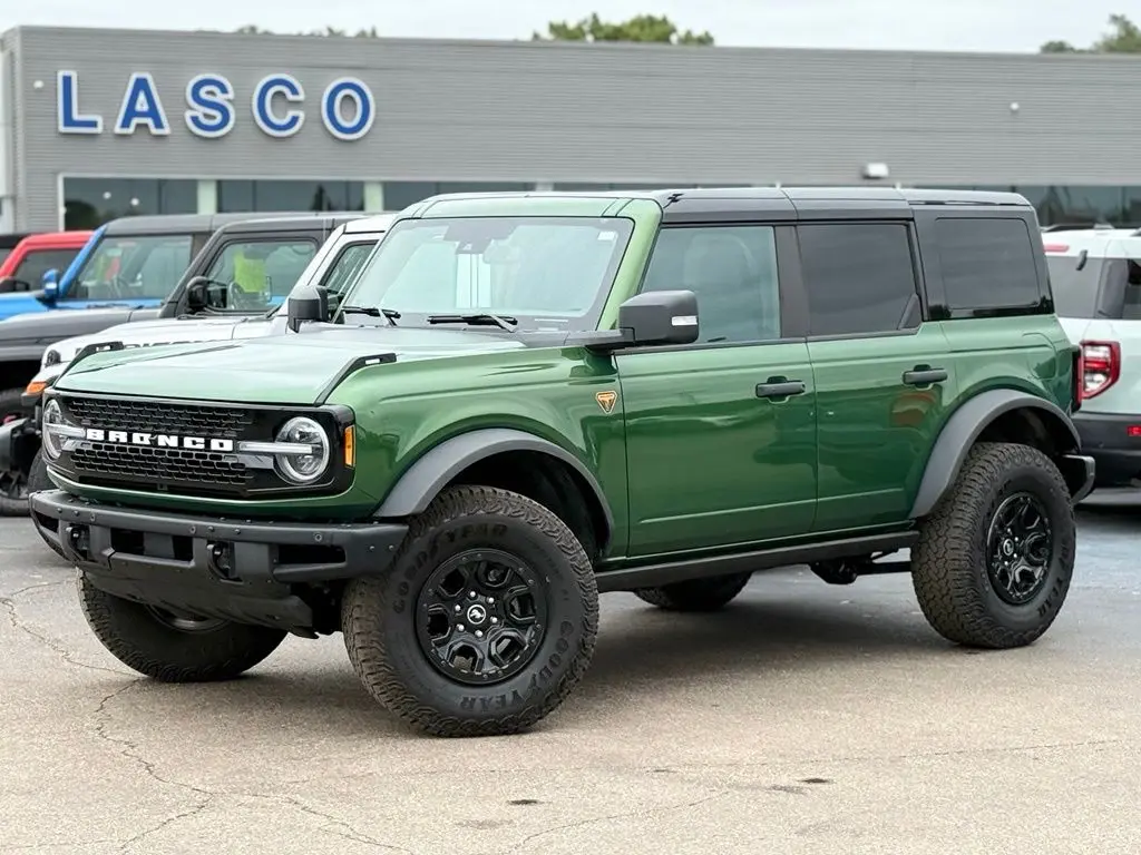 2025 Ford Bronco - $46,063