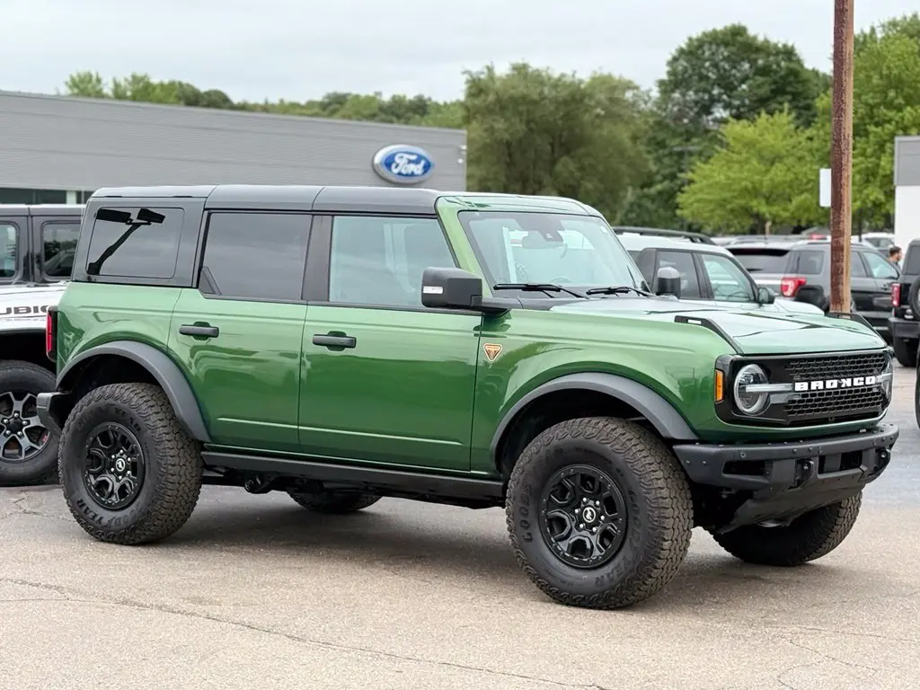 2025 Ford Bronco - $46,063