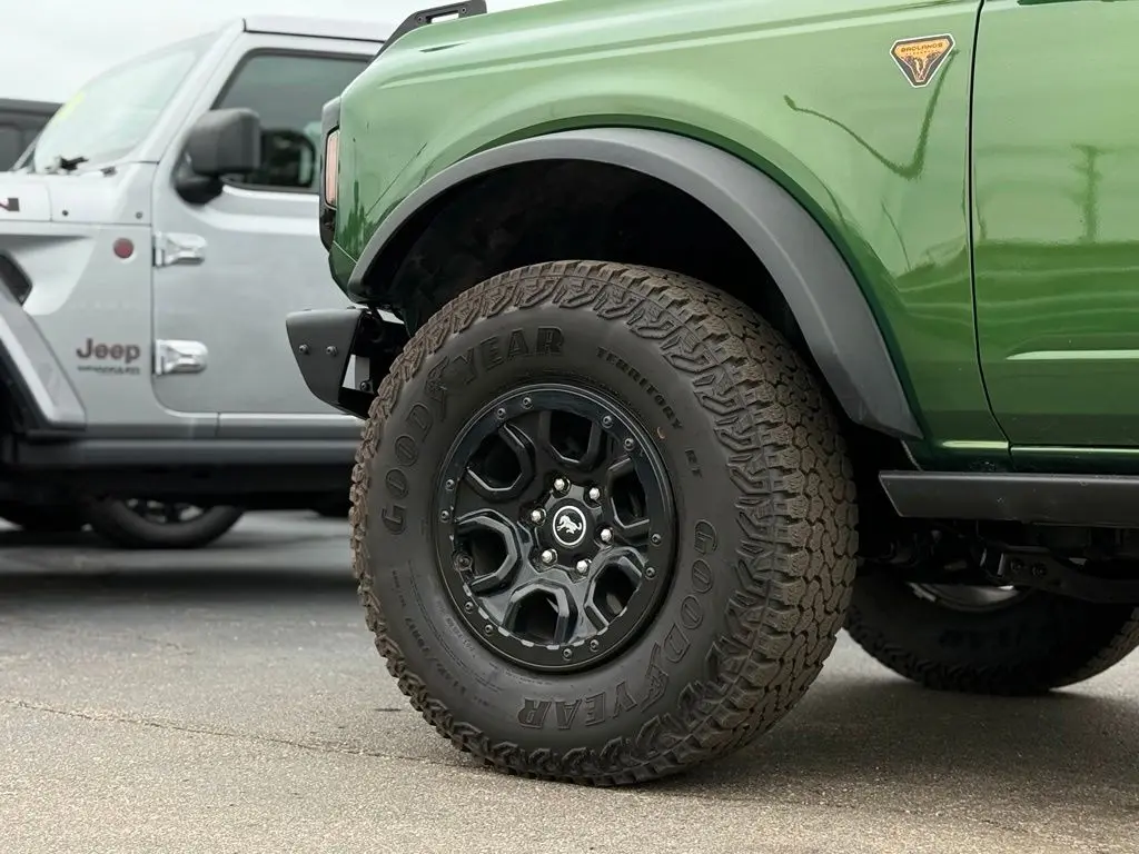 2025 Ford Bronco - $46,063