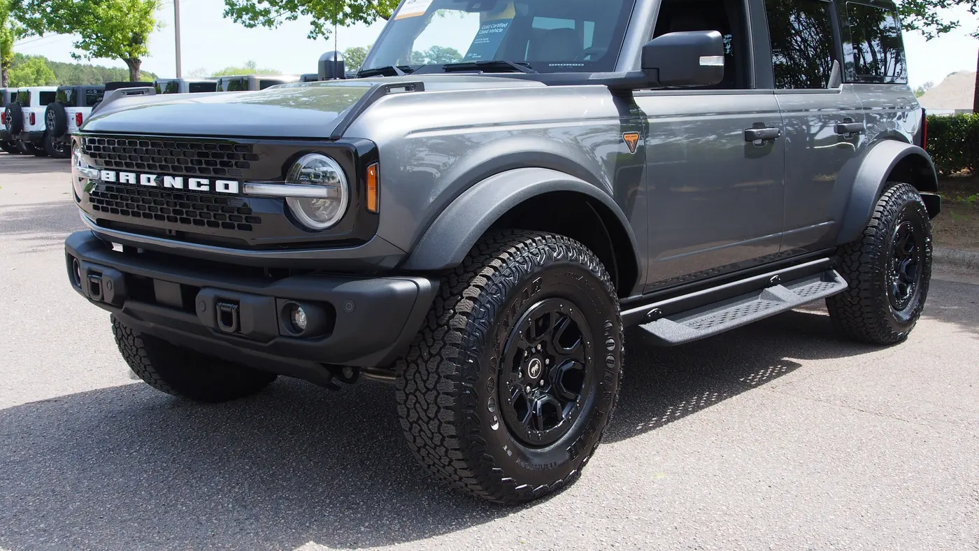 2025 Ford Bronco Badlands