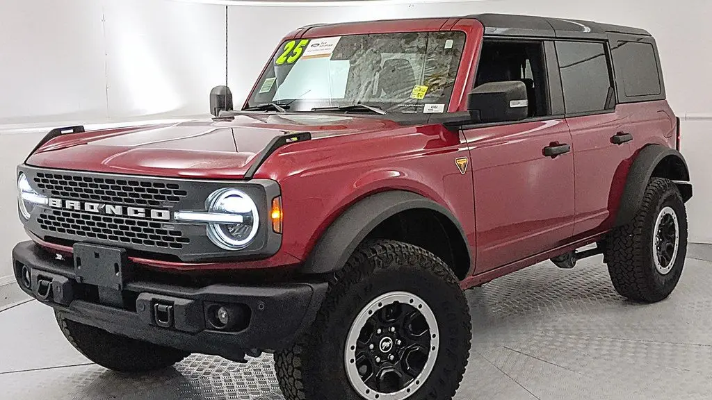 2025 Ford Bronco Badlands