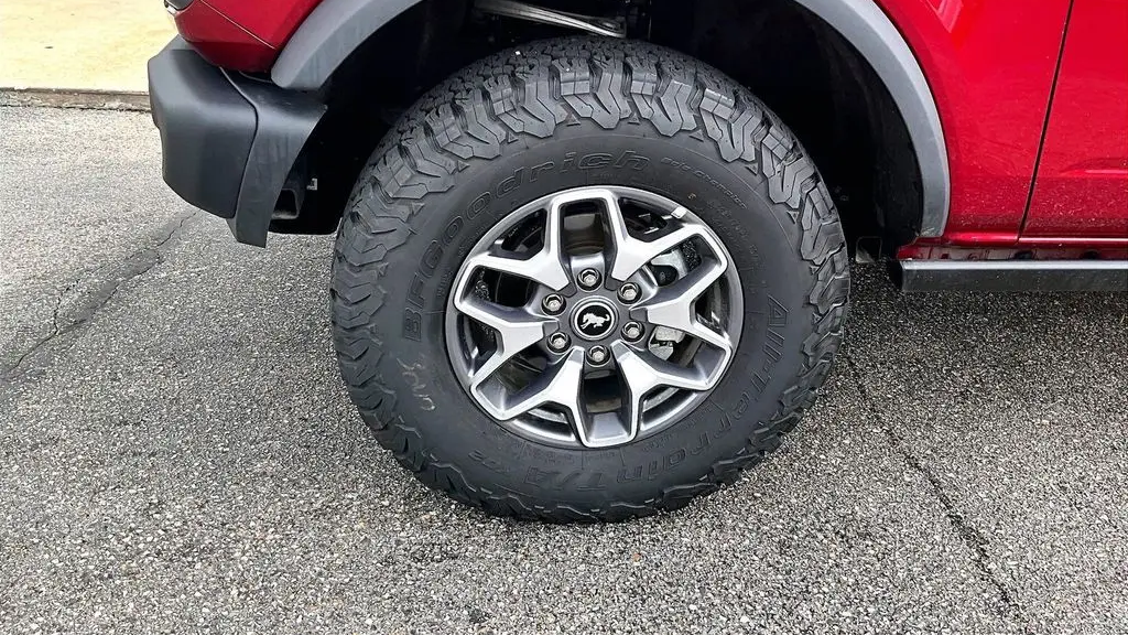 2025 Ford Bronco Badlands