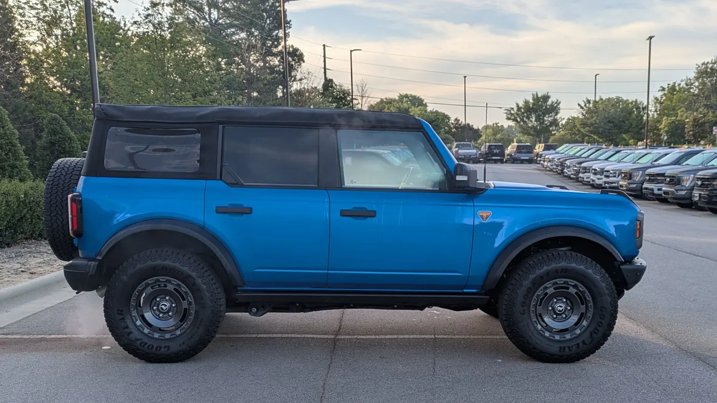 2025 Ford Bronco Badlands