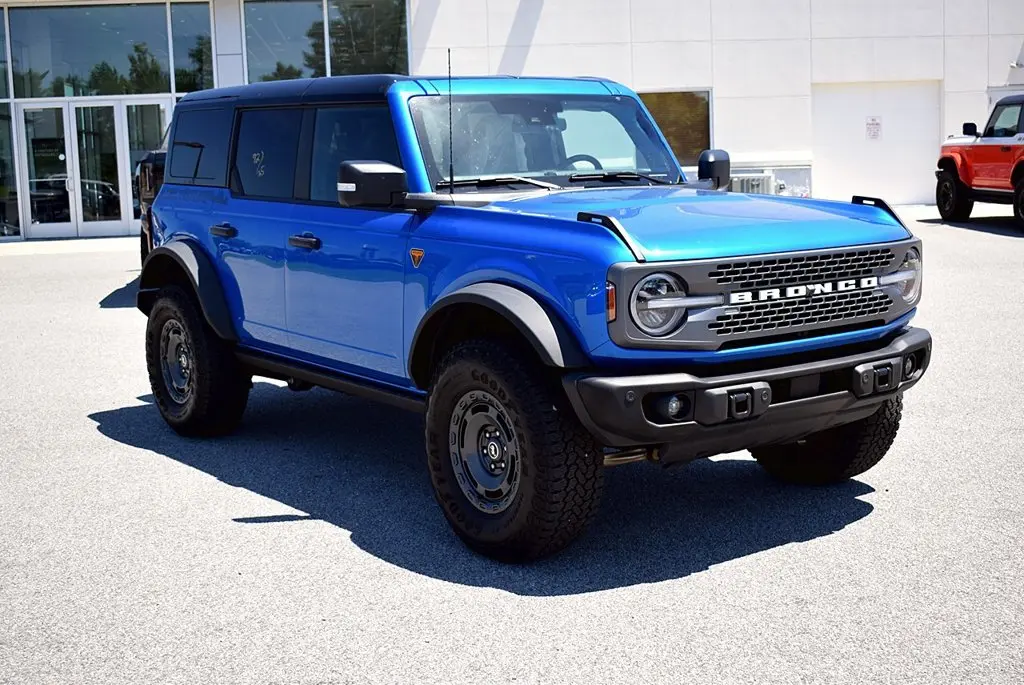 2025 Ford Bronco - $55,022