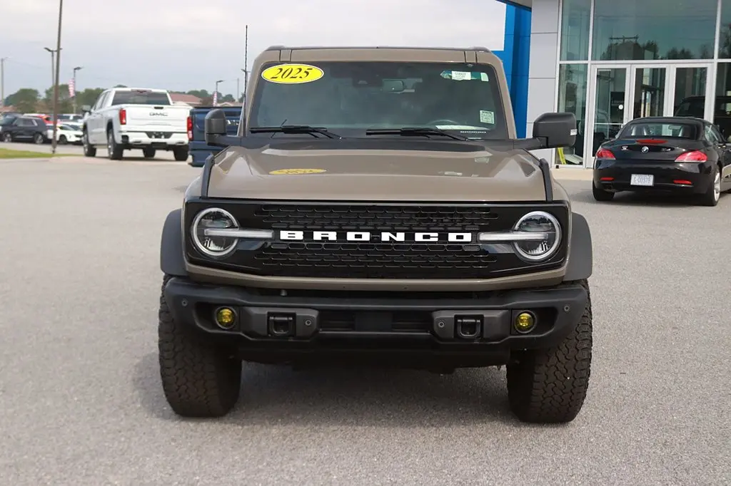 2025 Ford Bronco - $54,458