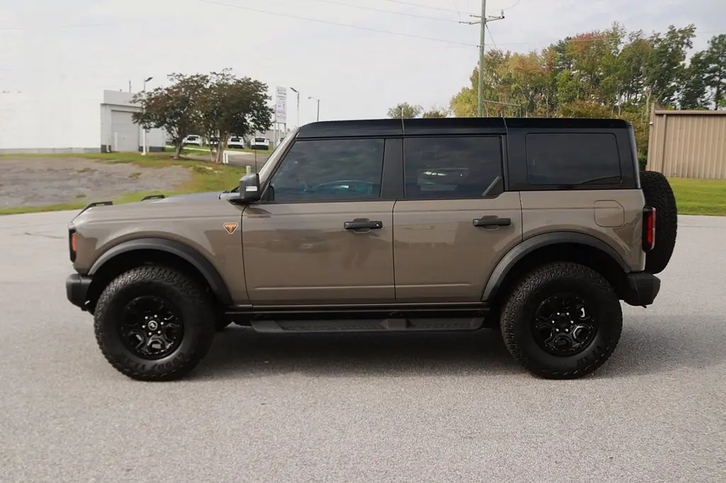 2025 Ford Bronco - $54,458