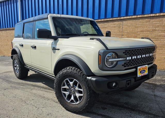 2025 Ford Bronco - $52,199