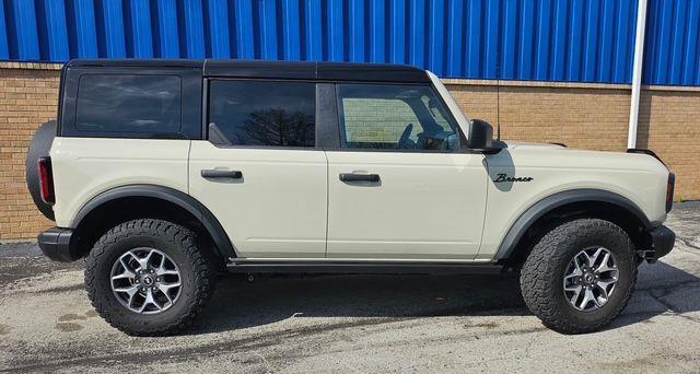 2025 Ford Bronco - $52,199