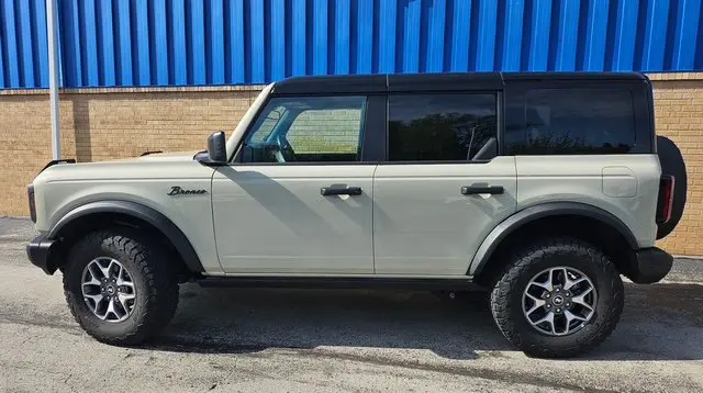 2025 Ford Bronco - $51,664