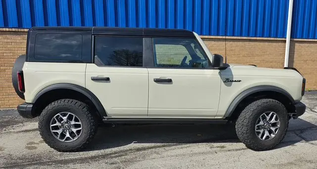 2025 Ford Bronco - $51,664