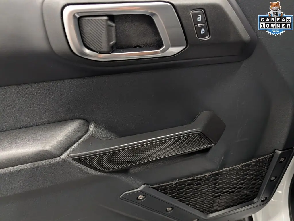 2025 Ford Bronco - $52,927